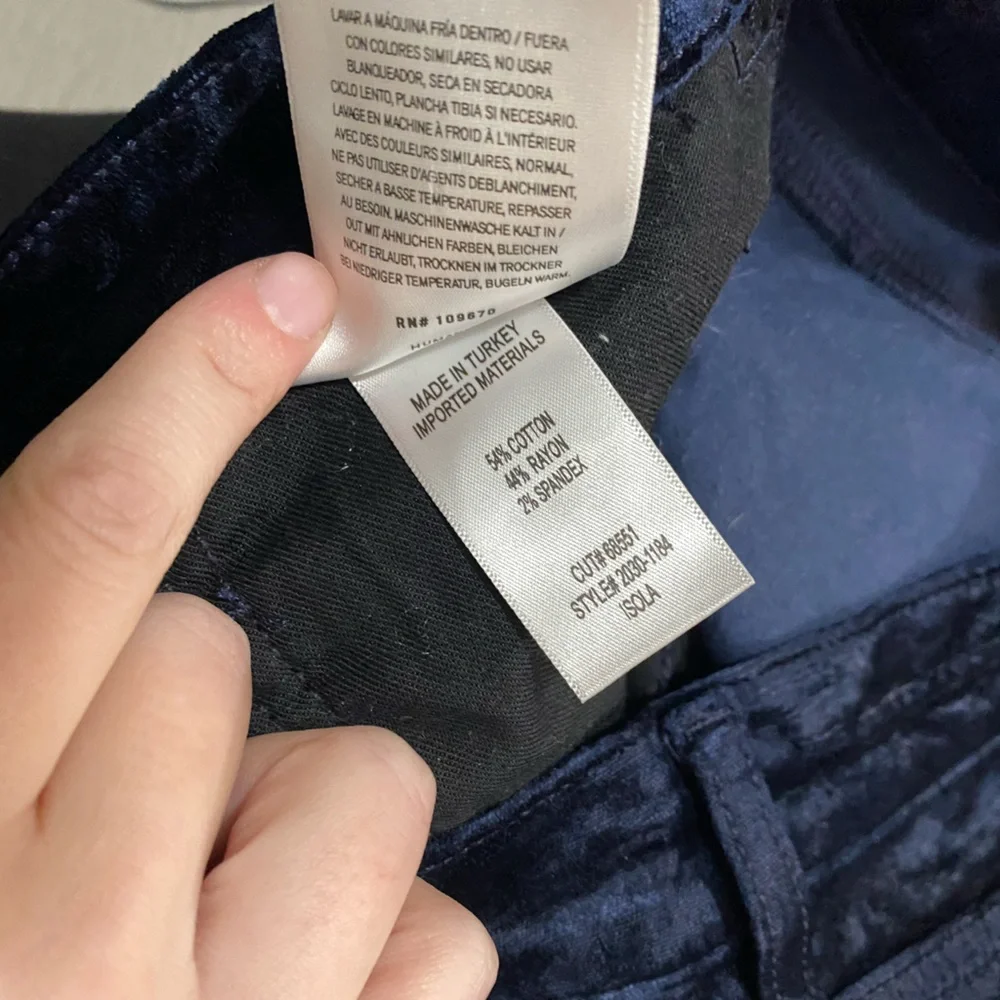 CITIZENS OF HUMANITY isola cropped boot velvet pant in navy velvet 29 - Picture 6 of 11